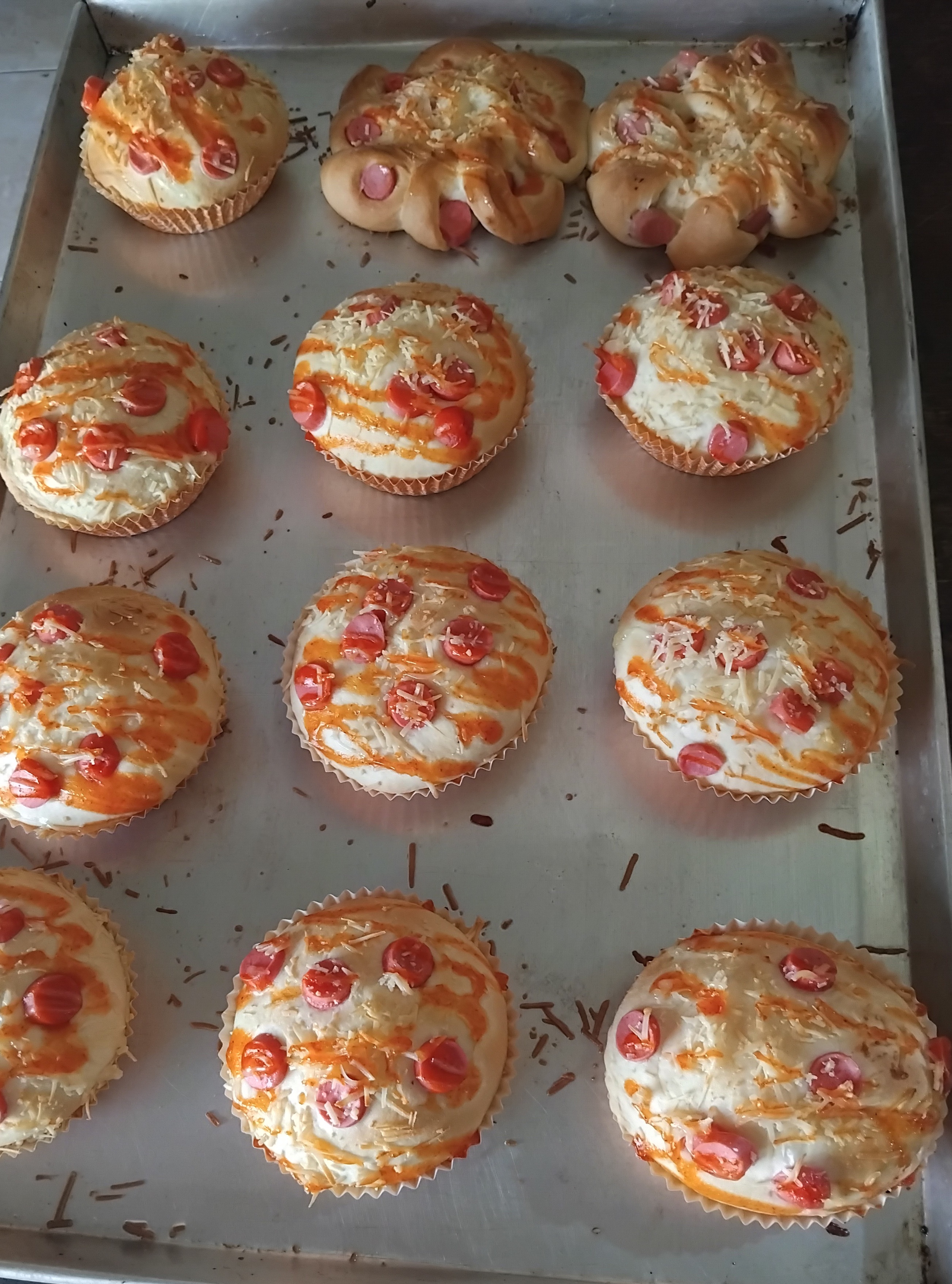 Luaris Bakery